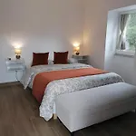 Casa Aurora * קאמפו דו ז'רס